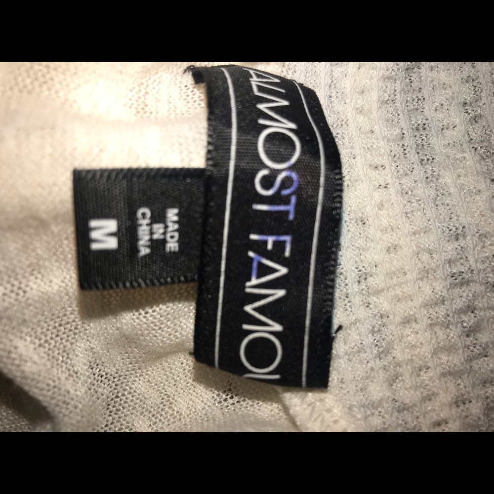 Almost Famous Top Medium - image 5